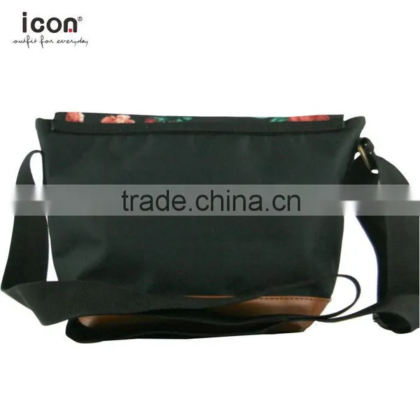 600D Polyester Flower Pattern Sling Bag Own Design photo-4