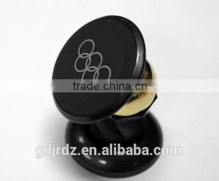 Made in China and Universal Magnet 360 Degree Rotating Windshield Magnetic Car Phone Holder photo-3