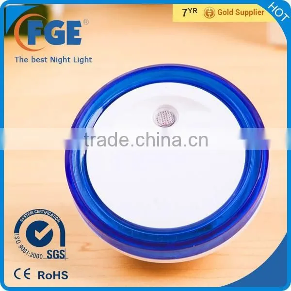 LED Auto On/Off Sensor Faceted Hall Night Lights Energy Efficient photo-3