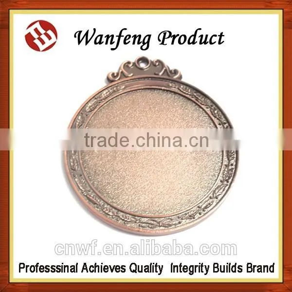 Gift Button Badge photo-2