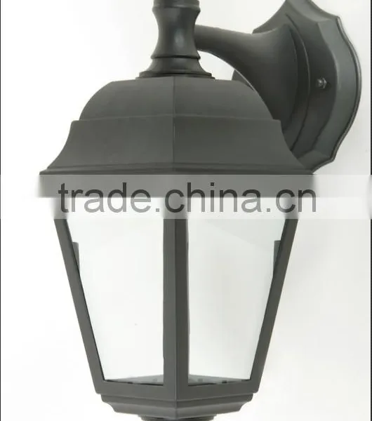 P401 Outdoor Plastic Wall Light/cheap and Classical Garden Lantern Post Lamp photo-4