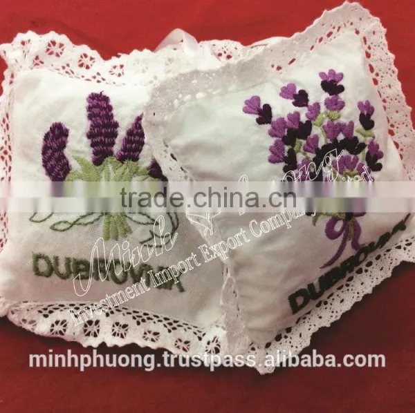 A Little Fragrant Bag With Flower Hand Embroidery Air Fresh Sachet photo-2