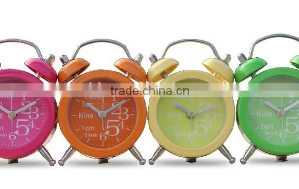 Mini Cutey Decorate Quartz Analog Metal Desk Clock photo-4