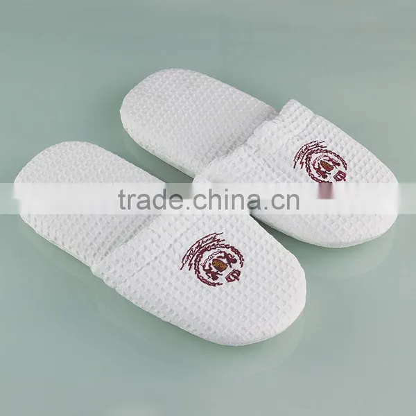 Luxury Sponge Slippers in Waffle for Hotels & Resorts