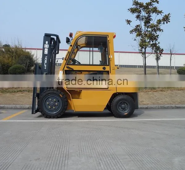 Thanksgiving Feedback 2.5ton Petrol Forklift Truck