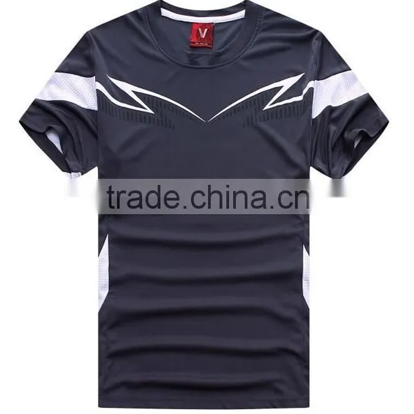 China Cheap Custom Soccer Uniforms Sports Wear and Football Jersey photo-3
