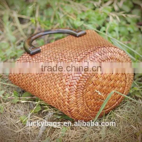 2016 New Arrival Beautiful Straw Bag Brown Women Beach Bag photo-3