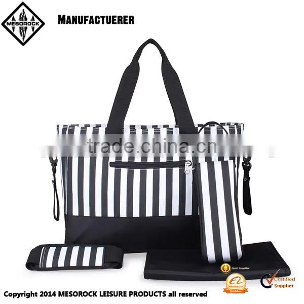 Large Capacity Wholesale Stroller Hang Bag Stripe Baby Diaper Bag photo-2