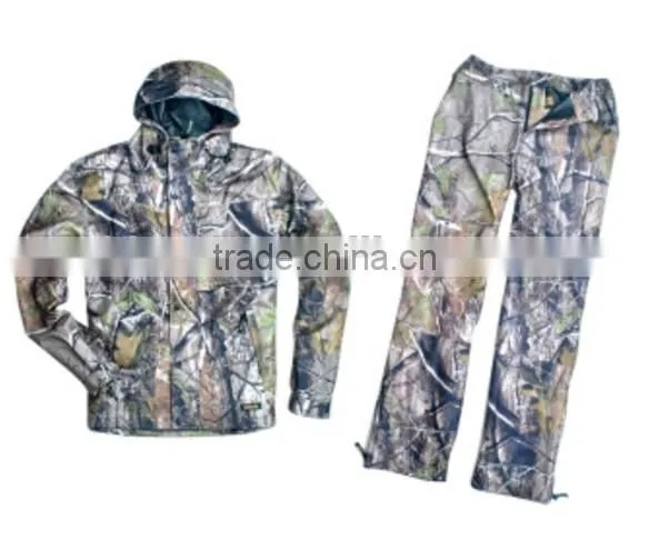 Outdoor Hunting Camouflage Suits Field Fishing / Water Repellent Fishing Suit