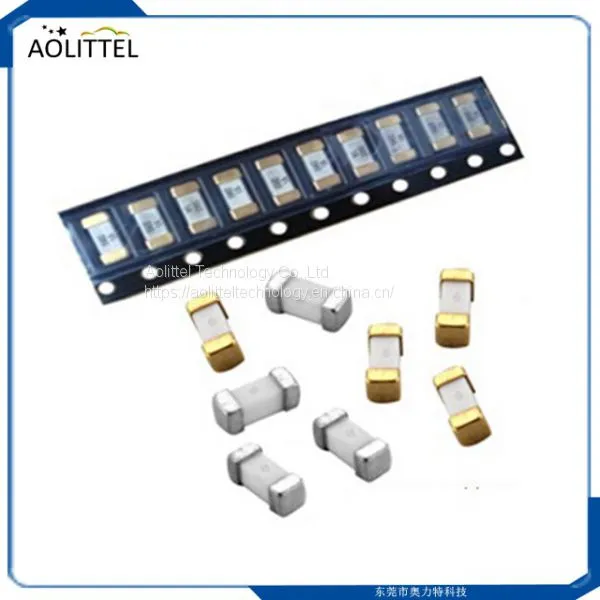 6.3A 300VAC 2410 SMD Быстроразмыкающаяся кирпичная квадратная поверхностно-монтируемая предохранительная трубка SSF1630 для источника питания