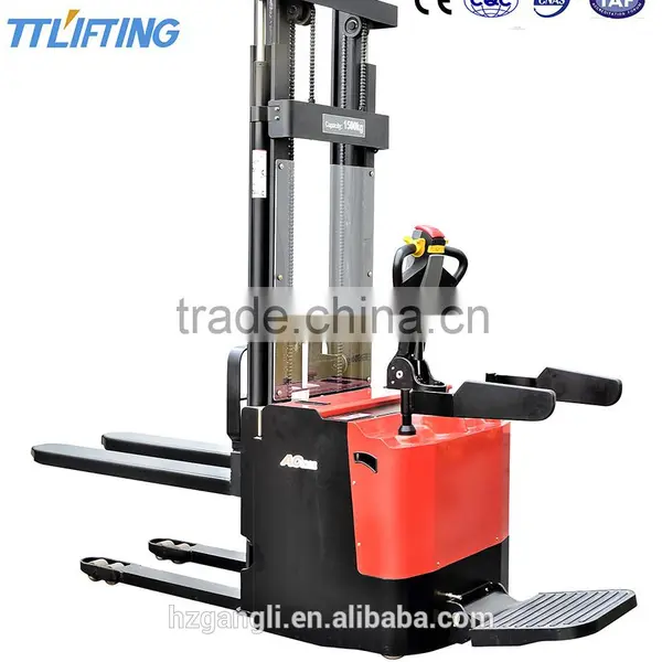 Straddle Electric Stacker