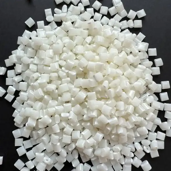 pc Flame-retardant, Anti-static, Fireproof v0 Natural Color, Color-mixable, High Impact-resistant, Explosion-proof, Permanently Anti-static, Flame-retardant pc Granules photo-2