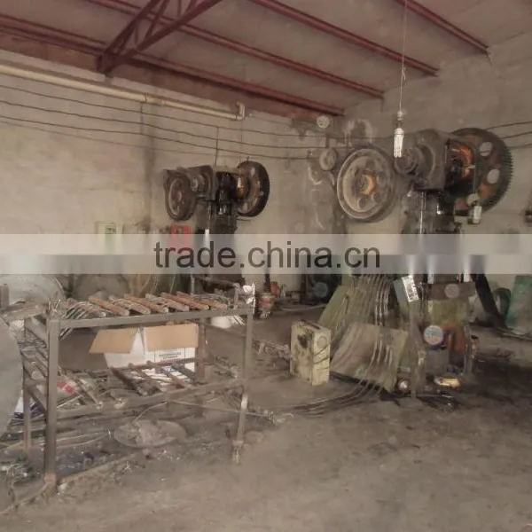 High Quality Security Single CBT-65 Iron Razor Barb Wire for Sale photo-3