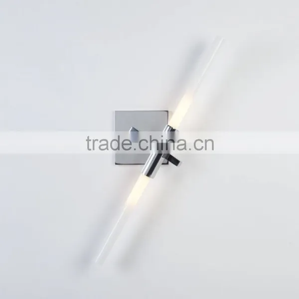 Unique Wall Sconce - 4 LED Lights With Rotating Articulated Joints of Bulbs photo-3