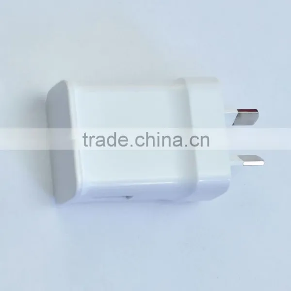 Factory Wholesale Travel Accessories Intelligent Portable Home Wall Charger 5v/2.1 photo-4