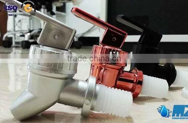Good Quality Unique Style Plastic Tap for Wine Bottle, Beverage Dispenser Popular in North America photo-2