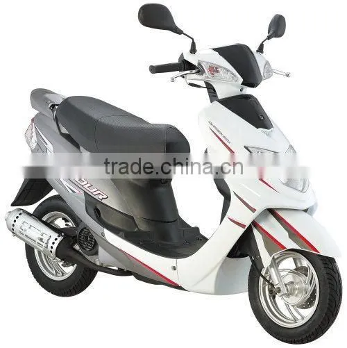 Classic 50cc Gas Scooter With EEC Approval photo-4