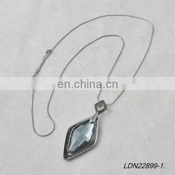 Crystal Drop Pendant Necklace photo-2