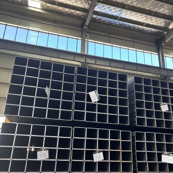Q235 Q355 Square / Rectangular / Round Black Welded Steel Pipe Steel Tube Steel Hollow Section From China photo-3