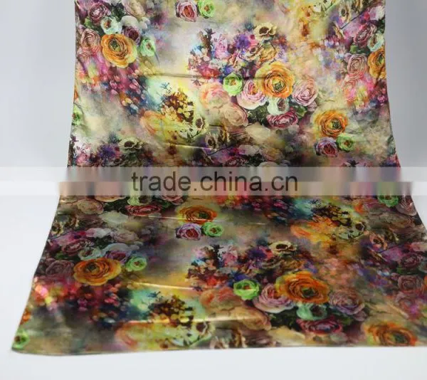 2016 New Decent Lady Fashion Scarves Factory Direct Custom Floral Printed Silk Scarf photo-3