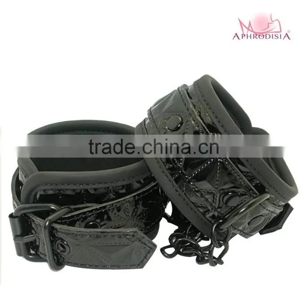 Quality Black Soft Fur Restraint Wrist & Ankle Cuffs Bondage Fetish Role Play photo-5