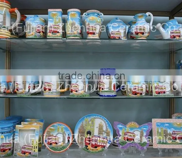 Ceramic Souvenir Pepper and Salt Shaker photo-3