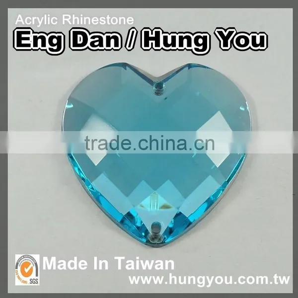 Bulk Wholesale 4 Holes Heart Shaped Sew On Acrylic Rhinestone With Silver Foil Back photo-2
