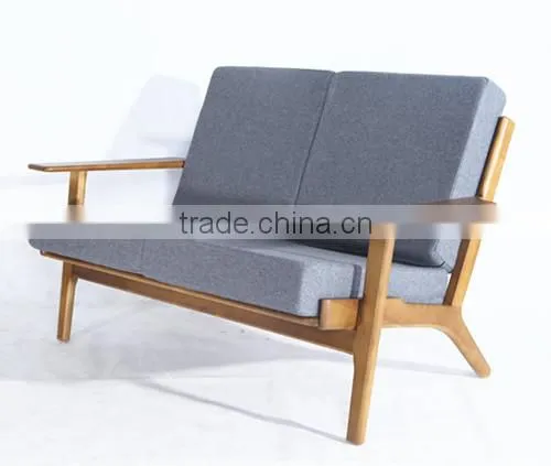 Solid Varnished Wooden Chair Hans Wegner 2 Seat Plank Sofa photo-6