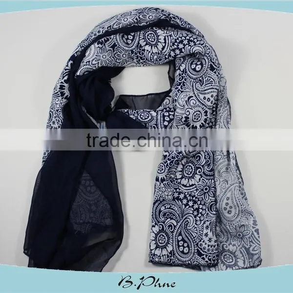 Special Scarf Pasiley Print for Women