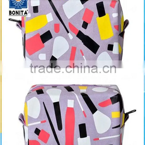 Wholesale Cheap New Fashion Creative Printed Material Cosmetic Bag photo-3