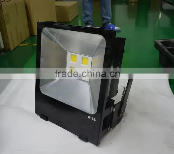 Wholesale Cheap Led Floodlight, High Power Led Floodlight 200w With CE ROHS LVD SASO ISO9001 Certification photo-2