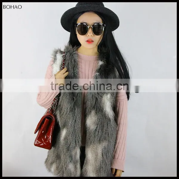 Top High Quality And Hot Sale Ladies Grey Men-made Fur Vest photo-5