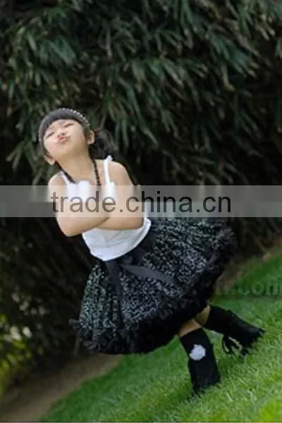 Xmas Charming Girl Fluffy Pettiskirt Fashion Sweet Chevron Girls Pettiskirt Wholesale photo-3