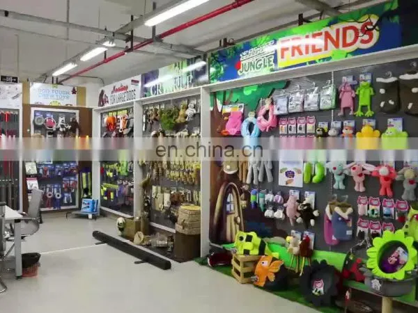 Christmas Squeaky Dog Toy Pet Interactive Plush Dog Toy