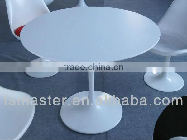 Replica American Design Tulip Table for Dining Room photo-3