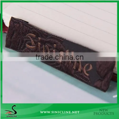 Sinicline High Density Woven Taffeta Label With Logo in Relief photo-2
