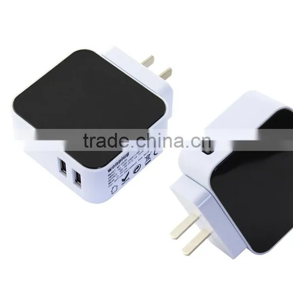 2 Port USB Multi Use Mobile Phone Home Charger With 4 Interchangeable EU US UK AU Plug photo-2