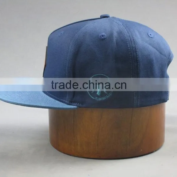 Custom High Quality 6- Panel Snapback Hat With PU Badge photo-4