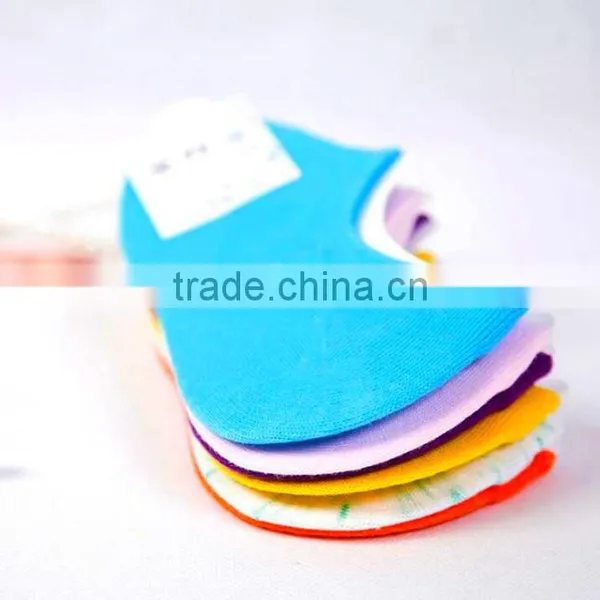 Zm40580b Summer Invisible Cotton Socks Ladies Pure Color Low-cut Liners Socks photo-2