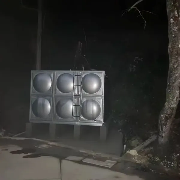 Tanque de agua seccional compuesto de SMC FRP OEM para suministro de agua en áreas remotas