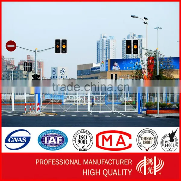 7M Galvanized Traffic Signal Pole With 5M Arm
