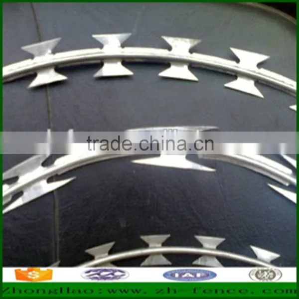 High Quality Low Price Outdoor Using Concertina Razor Barbed Wire Security Fence photo-6