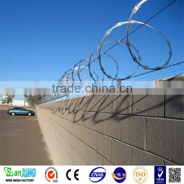 Sharp Spiral Razor Ribbon Wire Mesh for Army photo-3