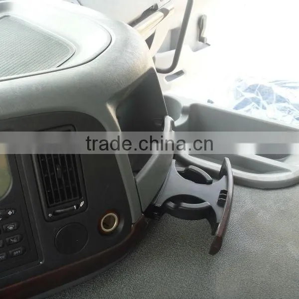 SINOTRUK HOWO 6x4 Tractor Truck Head photo-4