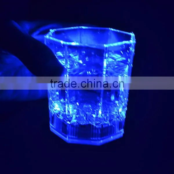 2016 Fancy Mini LED Colorful Bar Pub Beer Wine Cup Party Flashing Light Glass Mug photo-2