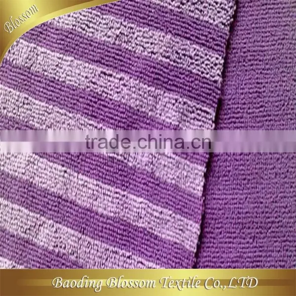 China Manufacturer 80% Polyester 20% Polyamide Microfiber Cation 20*20cm photo-3