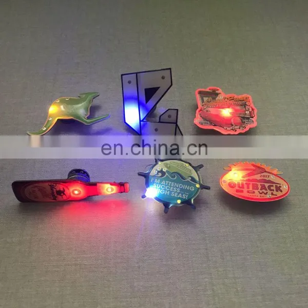 2017 Popular New Product Party Gift Led Pin Badge photo-2