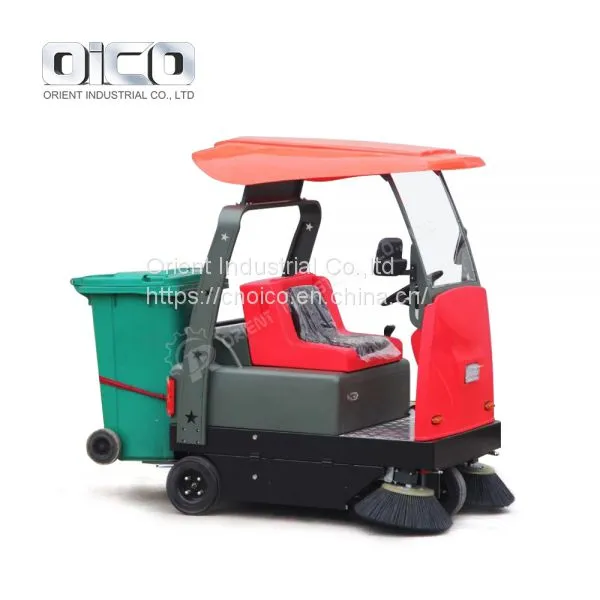 OR-C300 Ride-On Road Sweeper photo-4