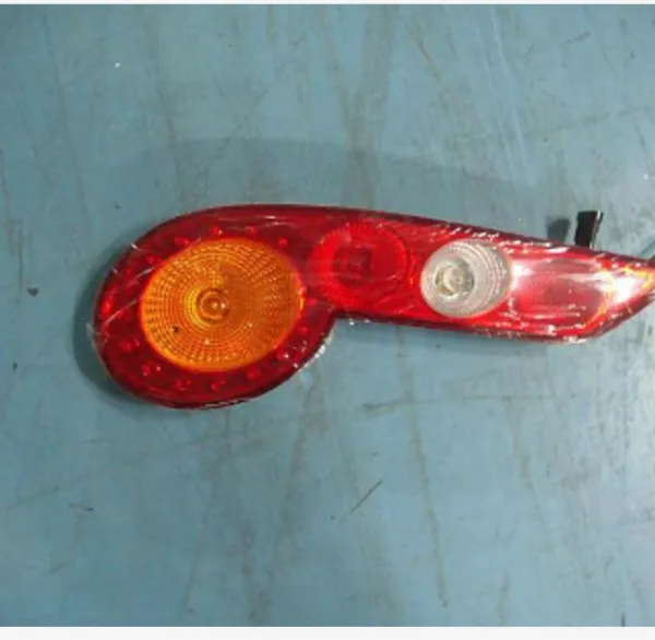 Bus Rear Light Large Stock Bus Parts Accessories Lighting System Rear Lamps HJH-0079 RH Original Lbus Rear Lamp photo-4