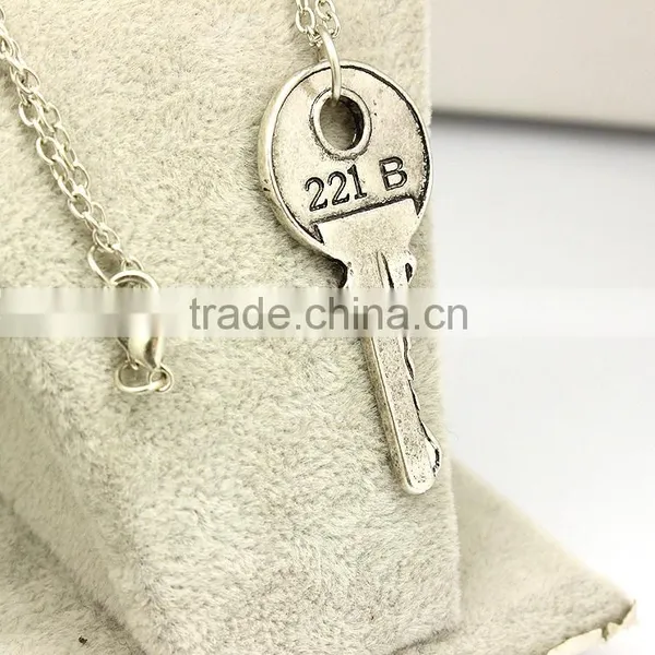 Best Selling Fashion Factory Jewellry Silver Plated Key Pendant Necklace photo-5
